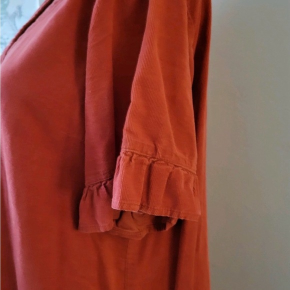 Love Riche Red Button-Front Tunic - Picture 2 of 3